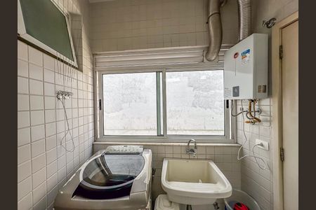 Apartamento à venda com 230m², 3 quartos e 2 vagasÁrea de Serviço