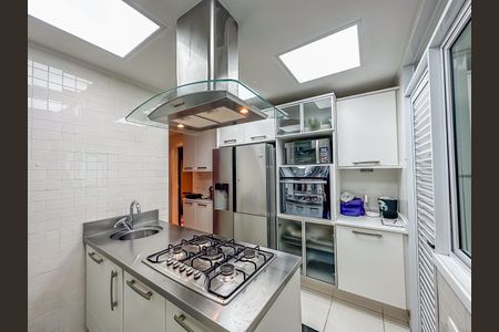 Apartamento à venda com 230m², 3 quartos e 2 vagasCozinha