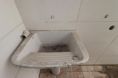 Apartamento para alugar com 78m², 2 quartos e 1 vagaÁrea de Serviço