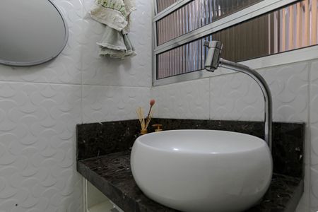 Casa de condomínio para alugar com 120m², 3 quartos e 3 vagasLavabo