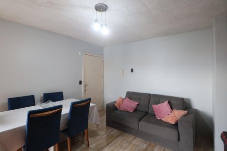Sala de apartamento à venda com 2 quartos, 44m² em Igara, Canoas