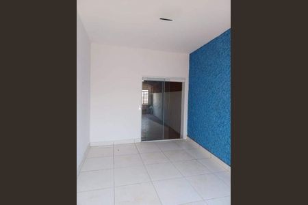 Casa à venda com 3 quartos, 206m² em Vila Maria, Campinas