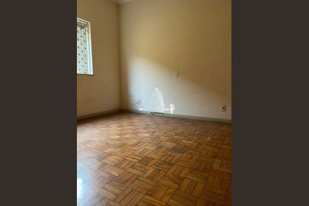 Casa à venda com 3 quartos, 194m² em Vila Lemos, Campinas