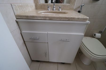 Casa para alugar com 322m², 4 quartos e 4 vagasBanheiro Suíte 3