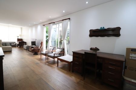 Sala de casa para alugar com 4 quartos, 322m² em Morada da Colina, Uberlândia