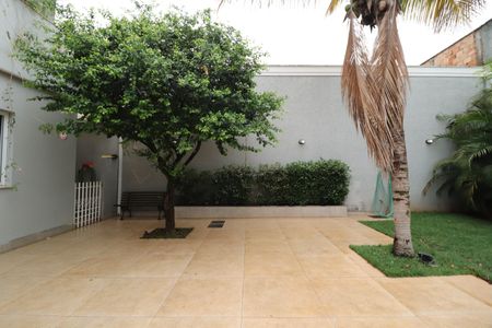 Casa para alugar com 322m², 4 quartos e 4 vagasJardim