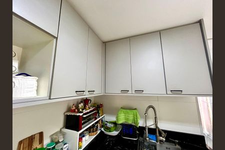 Apartamento à venda com 59m², 2 quartos e 1 vagaCozinha