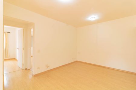 Sala de apartamento para alugar com 2 quartos, 70m² em Vila Santa Catarina, São Paulo
