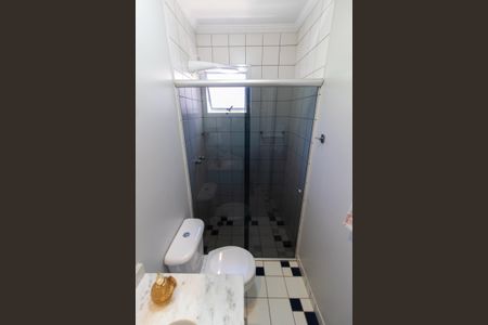 Casa de condomínio à venda com 180m², 3 quartos e 4 vagasBANHEIRO SOCIAL 