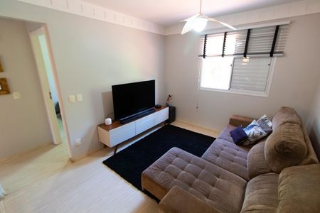 Casa de condomínio à venda com 180m², 3 quartos e 4 vagasSALA DE TV PISO SUPERIOR