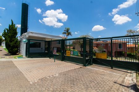 Casa de condomínio à venda com 180m², 3 quartos e 4 vagasFACHADA CONDOMÍNIO