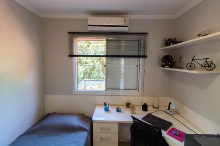 Casa de condomínio à venda com 180m², 3 quartos e 4 vagasQUARTO