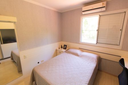 Casa de condomínio à venda com 180m², 3 quartos e 4 vagasSUITE 1