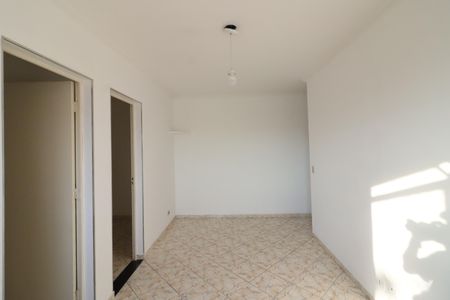 Sala de apartamento para alugar com 2 quartos, 48m² em São Pedro, Osasco