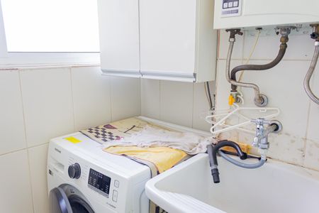 Apartamento à venda com 70m², 3 quartos e 1 vagaÁrea de Serviço