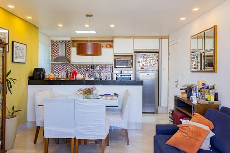 Apartamento à venda com 70m², 3 quartos e 1 vagaSala/Cozinha