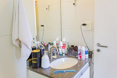 Apartamento à venda com 70m², 3 quartos e 1 vagaBanheiro da Suíte