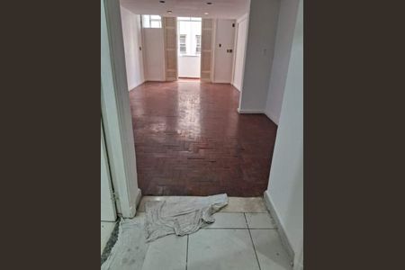 Apartamento à venda com 46m², 1 quarto e sem vaga