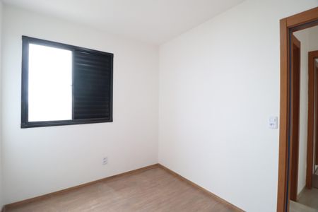 Apartamento para alugar com 55m², 2 quartos e 1 vagaQuarto 1