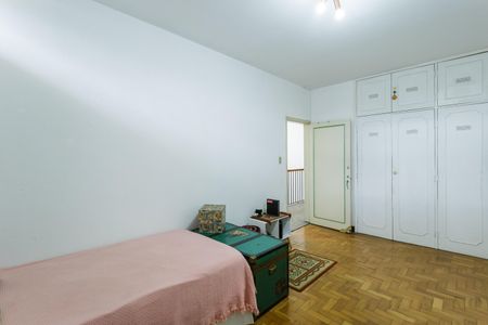 Casa à venda com 243m², 4 quartos e 3 vagasQuarto 3