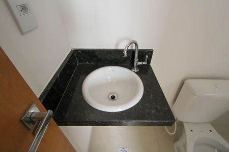 Apartamento à venda com 40m², 2 quartos e sem vagaBanheiro