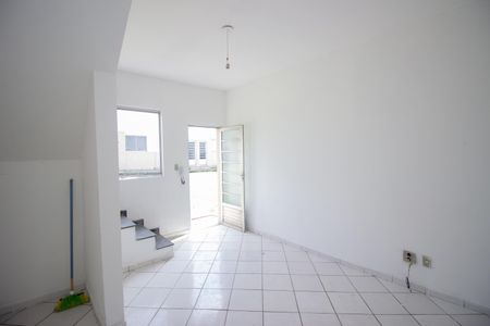 Sala de casa de condomínio à venda com 2 quartos, 80m² em Fonte Grande, Contagem