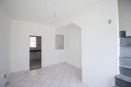 Sala de casa de condomínio à venda com 2 quartos, 80m² em Fonte Grande, Contagem