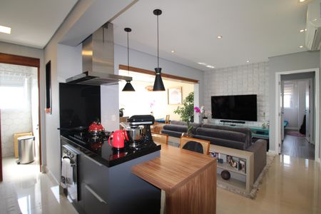 Apartamento à venda com 90m², 3 quartos e 2 vagasSala / Cozinha