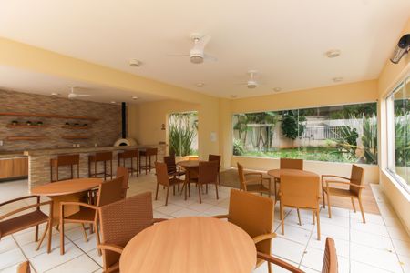 Apartamento à venda com 70m², 2 quartos e 2 vagasÁrea comum - Churrasqueira