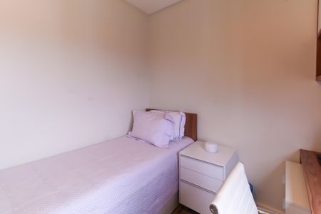 Apartamento à venda com 70m², 2 quartos e 2 vagasQuarto 2