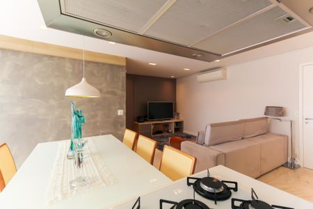 Sala de apartamento à venda com 2 quartos, 70m² em Vila Prudente, São Paulo