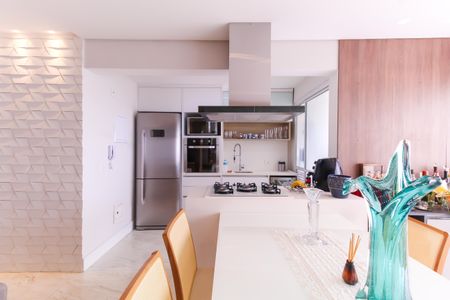 Apartamento à venda com 70m², 2 quartos e 2 vagasCozinha
