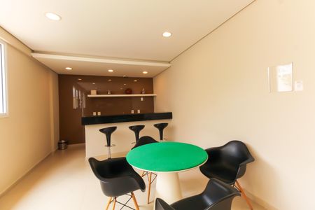 Apartamento à venda com 70m², 2 quartos e 2 vagasSala de Jogos