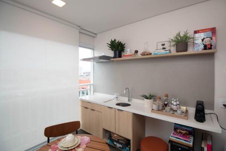 Varanda  de apartamento à venda com 2 quartos, 59m² em Vila Guilherme, São Paulo