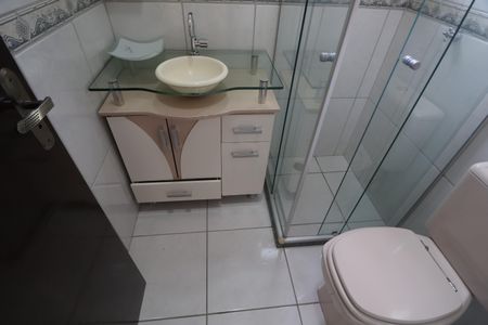 Casa de condomínio à venda com 173m², 3 quartos e 2 vagasBanheiro da Suíte 1
