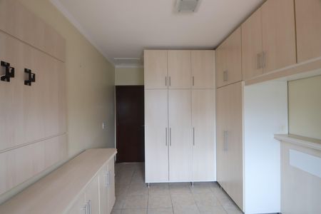 Casa de condomínio à venda com 173m², 3 quartos e 2 vagasSuite 2