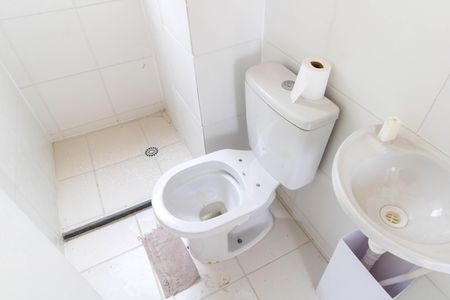 Apartamento para alugar com 24m², 2 quartos e 1 vaga Apartamento para alugar com 24m², 2 quartos e 1 vagaBanheiro Social