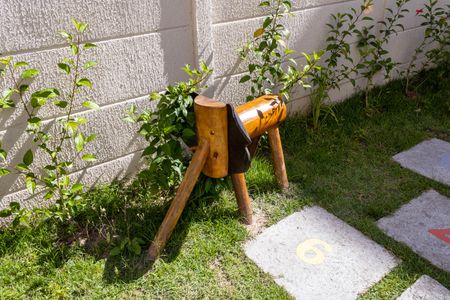 Apartamento para alugar com 24m², 2 quartos e 1 vaga Apartamento para alugar com 24m², 2 quartos e 1 vagaÁrea comum - Playground