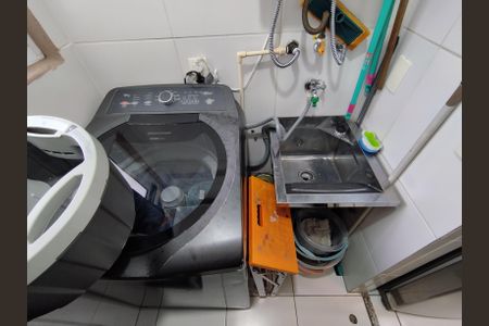 Apartamento à venda com 65m², 3 quartos e 1 vagaÁrea de Serviço