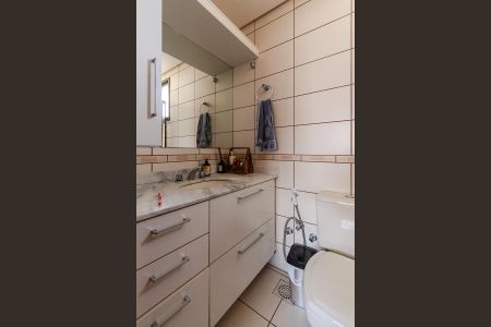 Banheiro da Suíte de apartamento à venda com 2 quartos, 92m² em Menino Deus, Porto Alegre