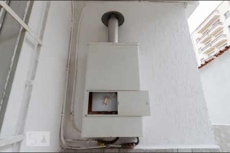 Casa à venda com 220m², 4 quartos e 3 vagasQuintal ( Casa 2 )