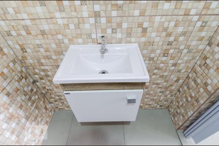 Casa à venda com 220m², 4 quartos e 3 vagasBanheiro de serviço | Casa 2