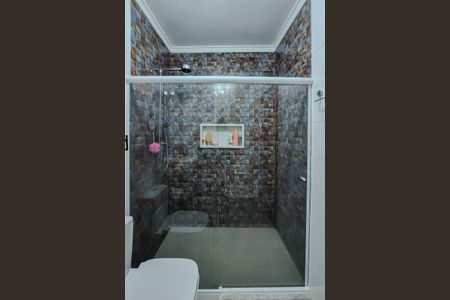 Casa à venda com 220m², 4 quartos e 3 vagasBanheiro Social ( Casa 1)