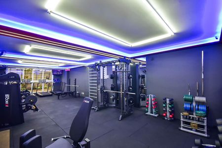 Apartamento à venda com 105m², 2 quartos e 2 vagas Apartamento à venda com 105m², 2 quartos e 2 vagasAcademia