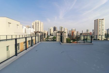 Apartamento à venda com 330m², 4 quartos e 4 vagas Apartamento à venda com 330m², 4 quartos e 4 vagasCobertura