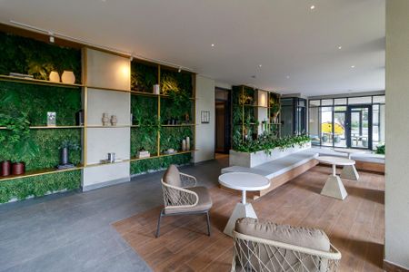 Apartamento à venda com 330m², 4 quartos e 4 vagas Apartamento à venda com 330m², 4 quartos e 4 vagasLounge