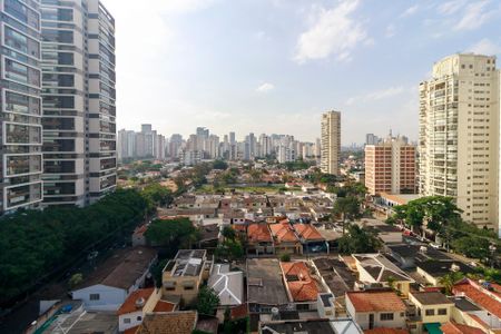 Apartamento à venda com 330m², 4 quartos e 4 vagas Apartamento à venda com 330m², 4 quartos e 4 vagasVista Cobertura