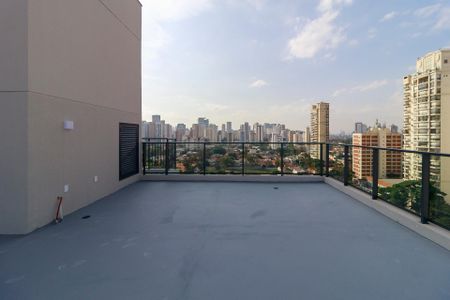 Apartamento à venda com 330m², 4 quartos e 4 vagas Apartamento à venda com 330m², 4 quartos e 4 vagasCobertura