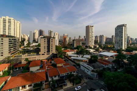 Apartamento à venda com 330m², 4 quartos e 4 vagas Apartamento à venda com 330m², 4 quartos e 4 vagasVista Cobertura