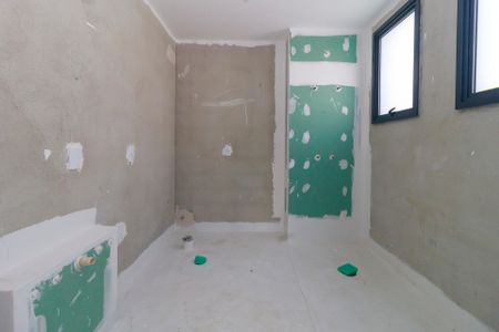 Apartamento à venda com 330m², 4 quartos e 4 vagas Apartamento à venda com 330m², 4 quartos e 4 vagasSuíte 1 - Banheiro